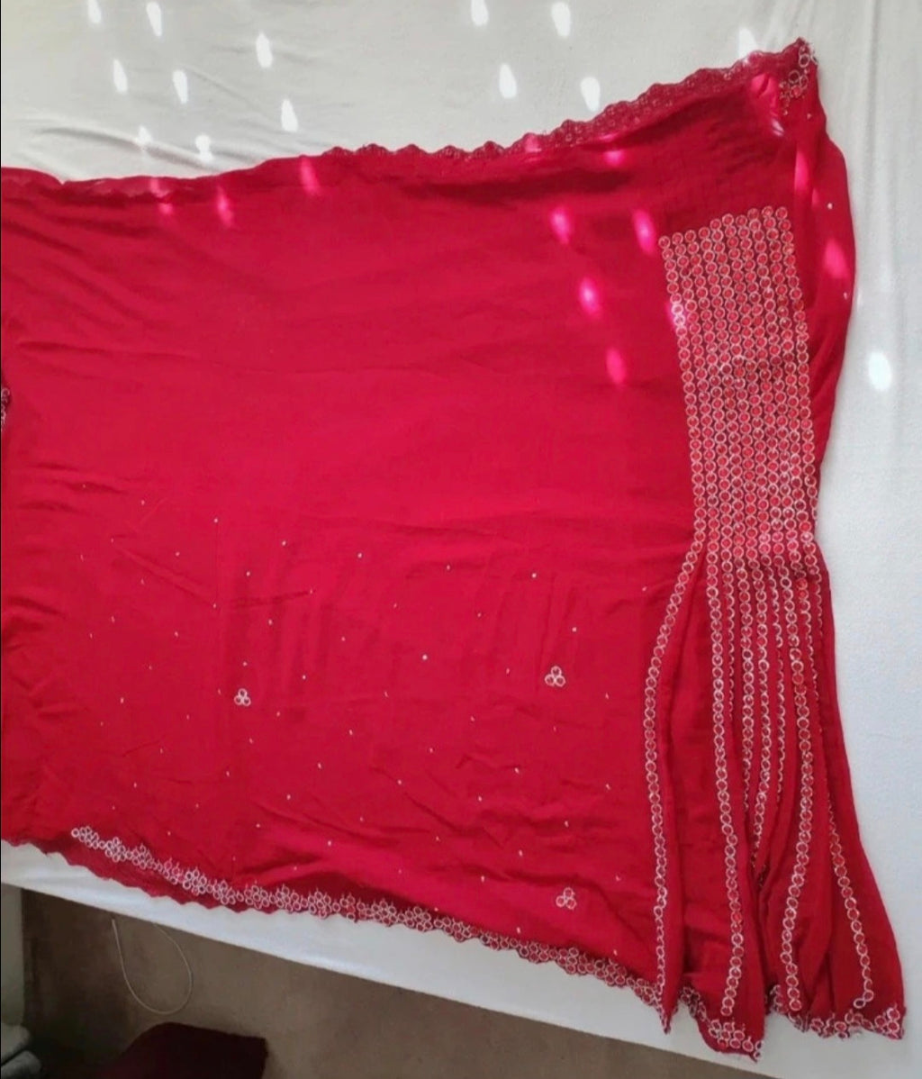 Red saree