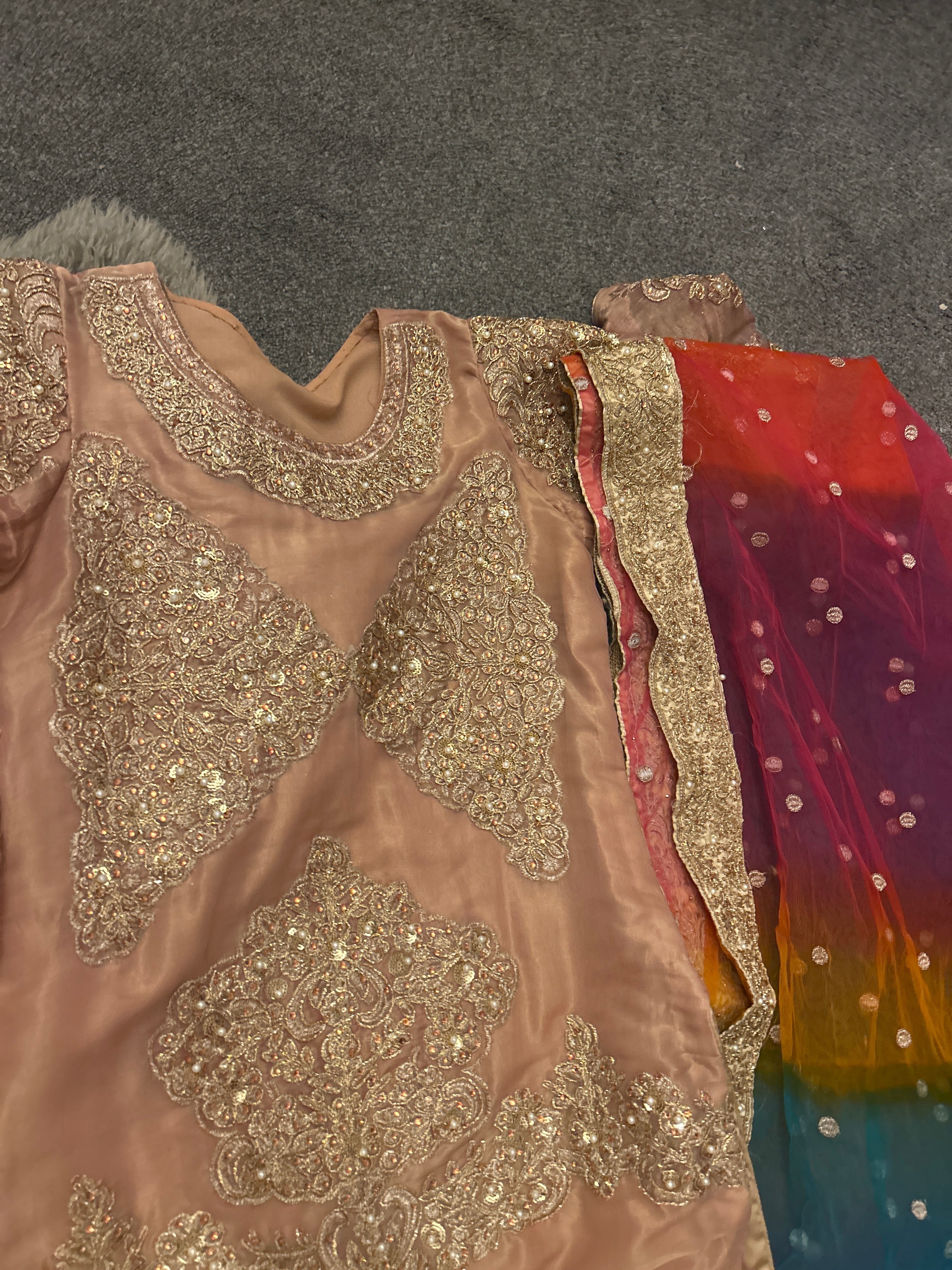 Mendi outfit