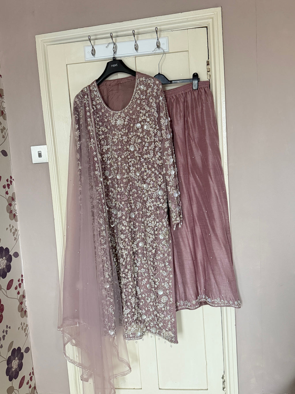 stunning kameez and plazo style clothes