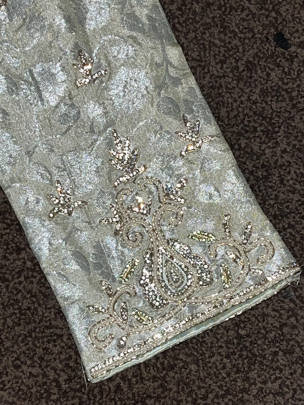 Mint heavy stone suit