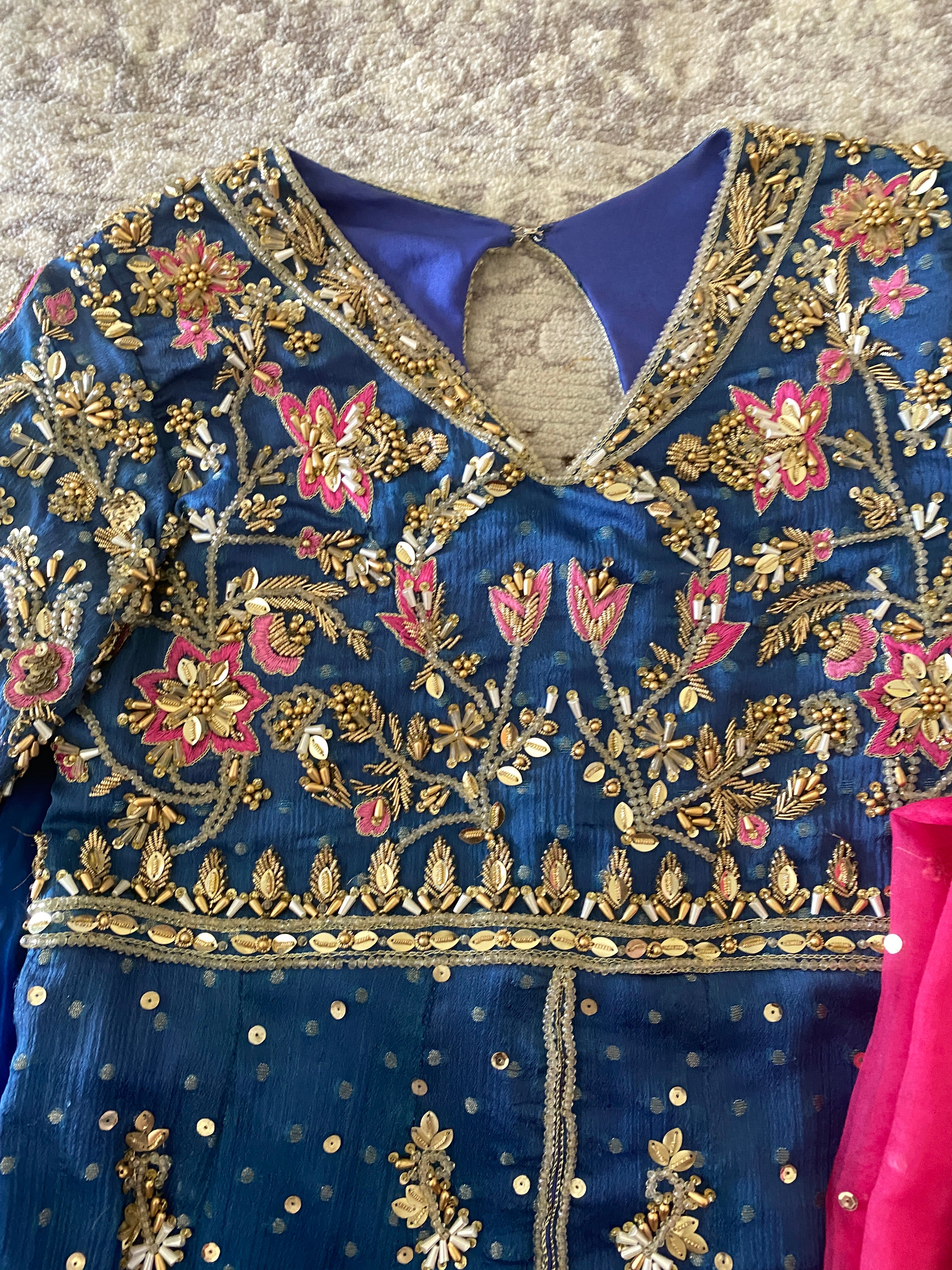 Mina Hasan Maxi with Lehnga