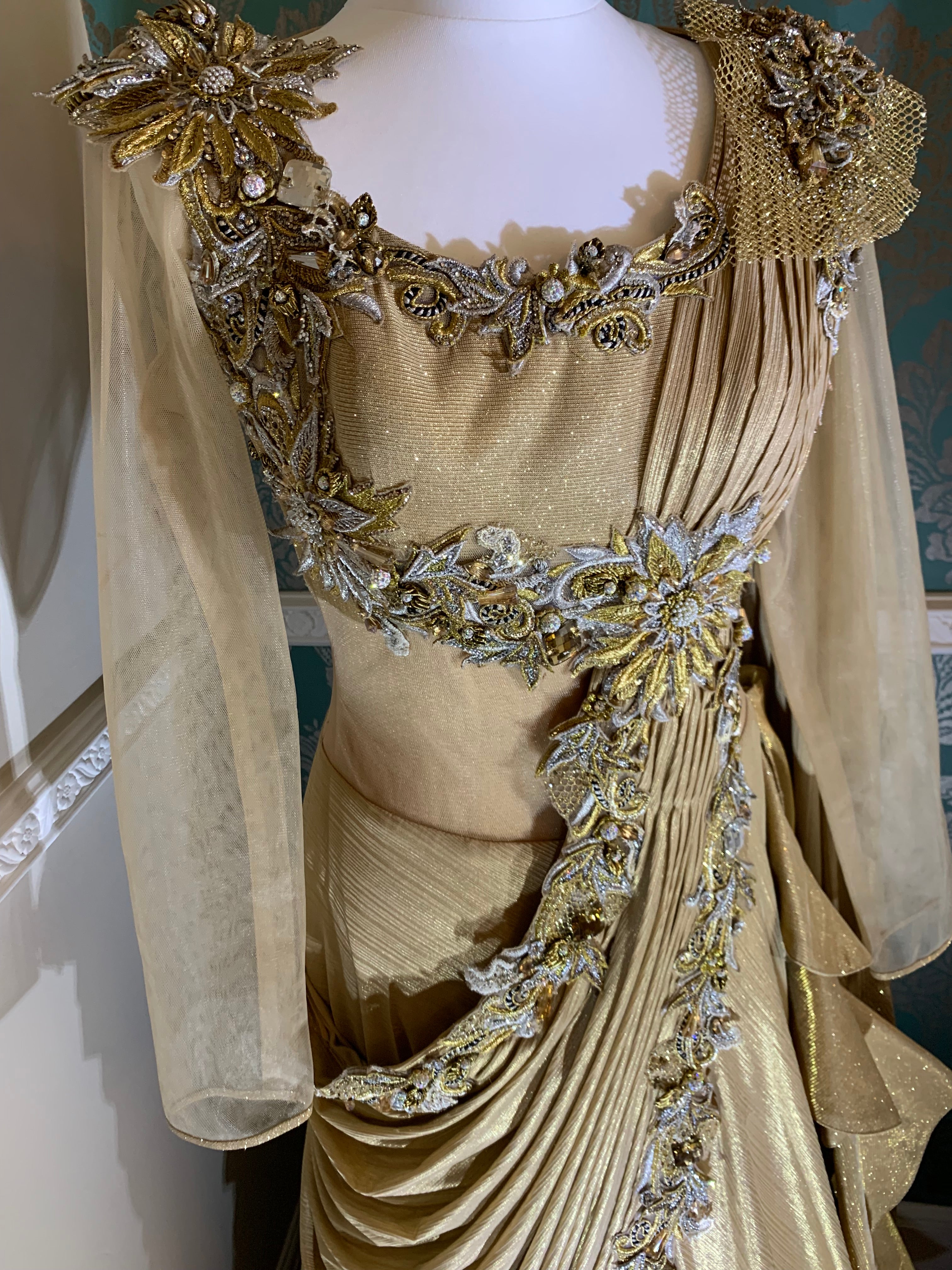 BESPOKE DESIGNER GOWN BY TOUCHWOOD BOUTIQUE