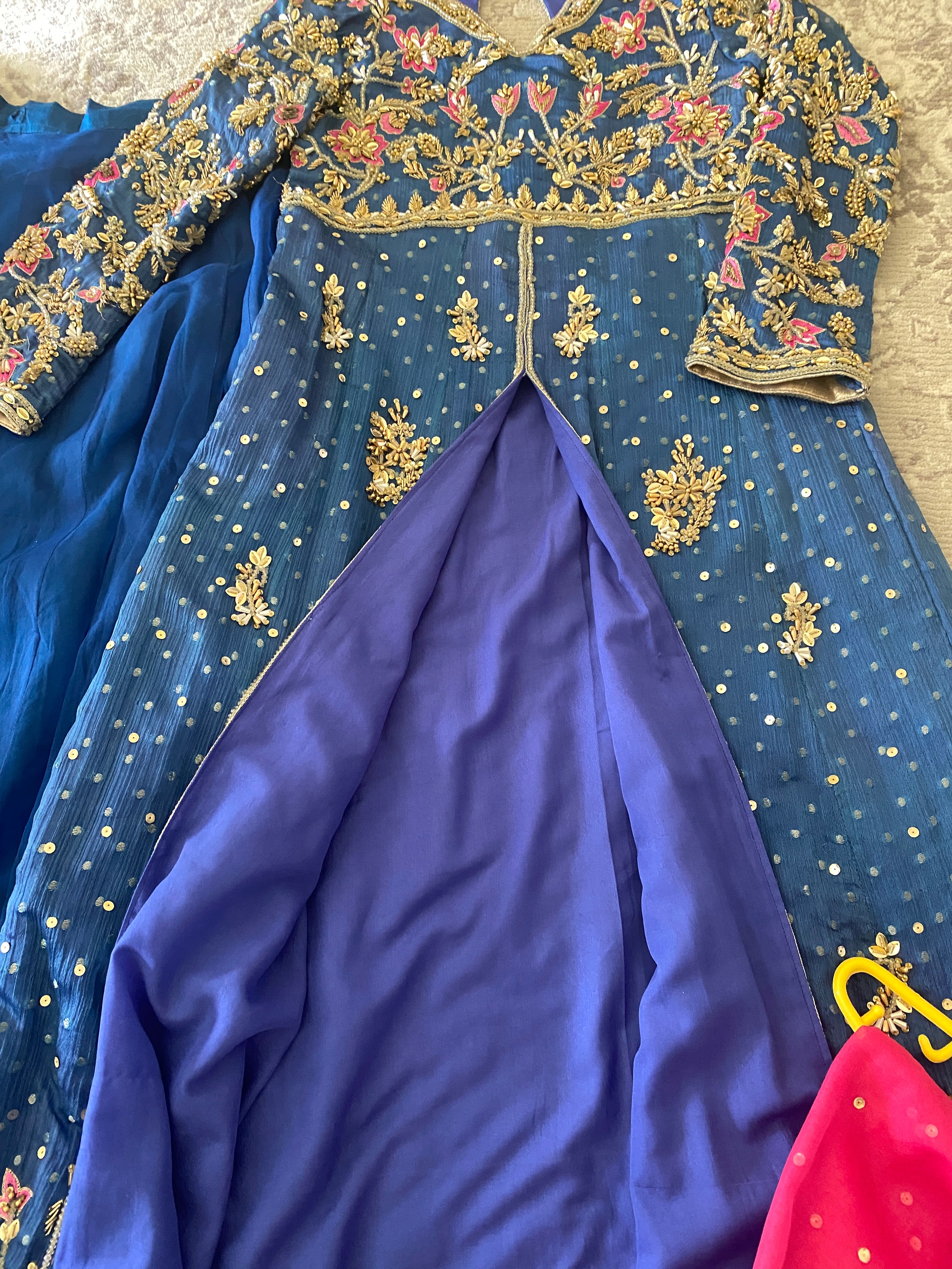 Mina Hasan Maxi with Lehnga