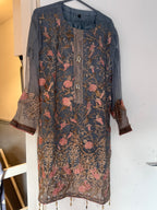 Shalwar qameez
