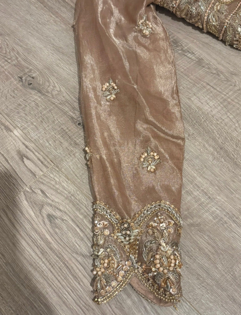 Lengha Choli. Kohinoor Bridals