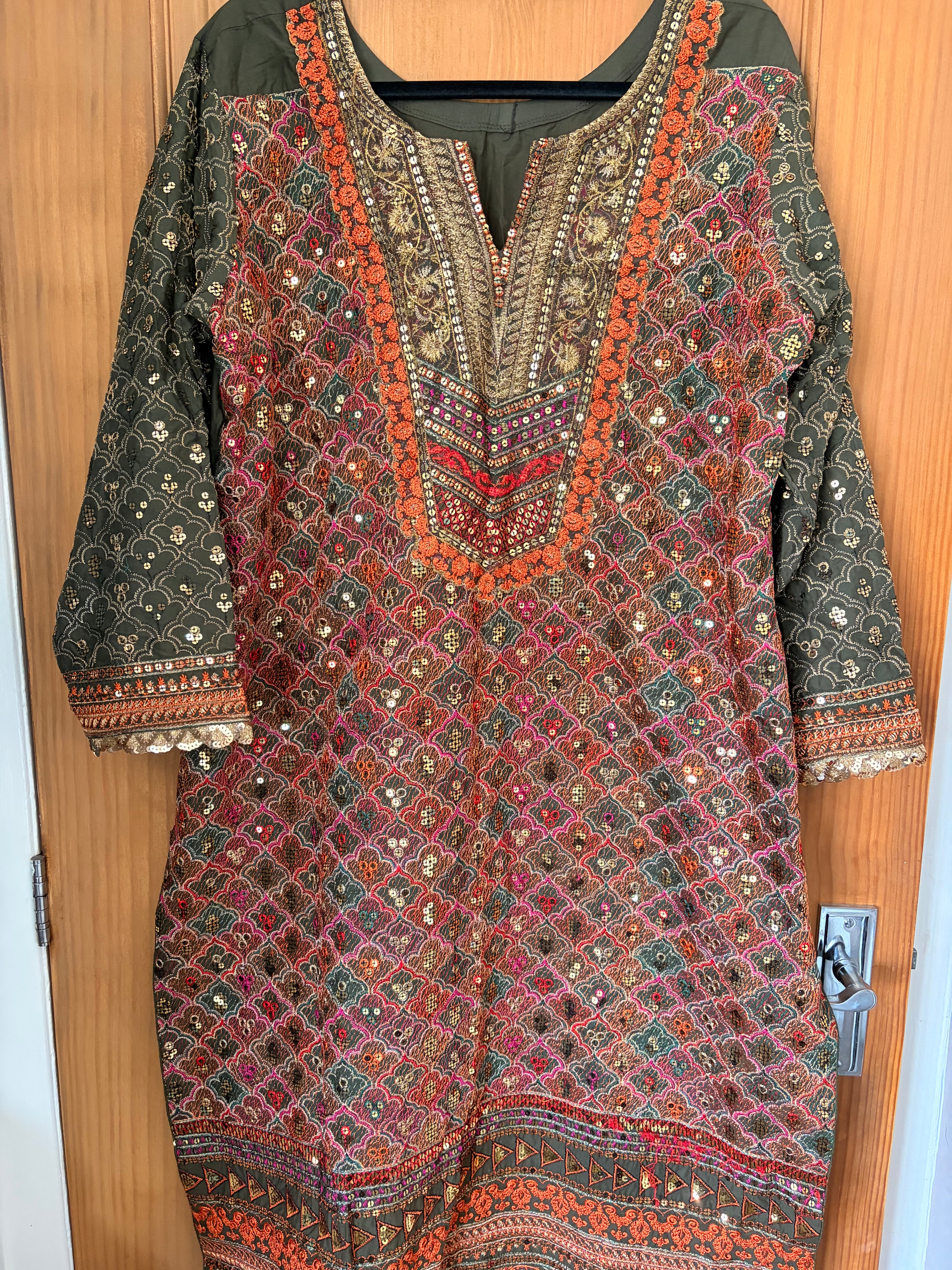 Asim Jofa 3 piece suit