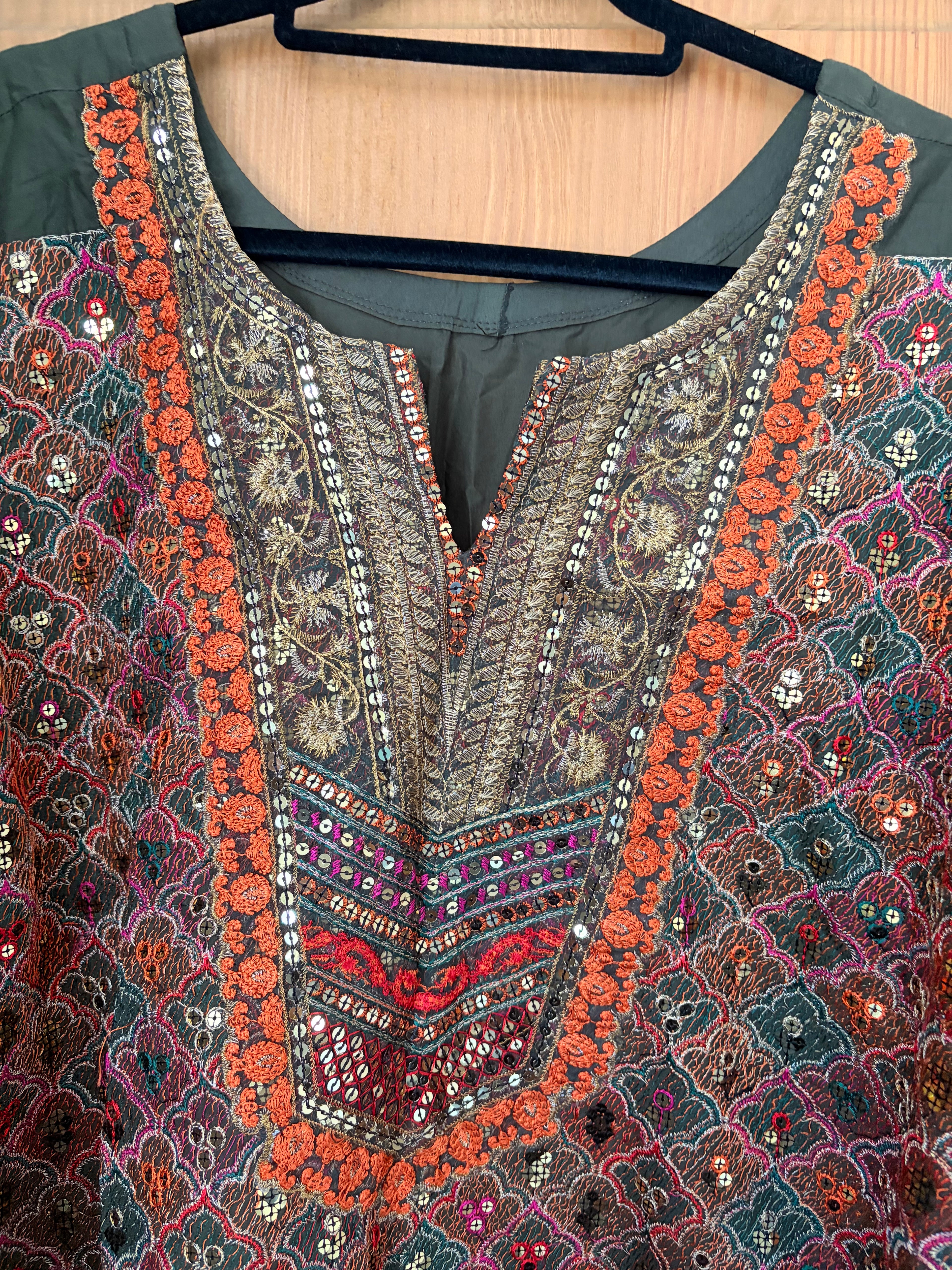 Asim Jofa 3 piece suit