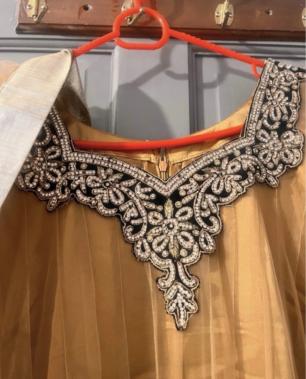 ladies asian wedding party dress