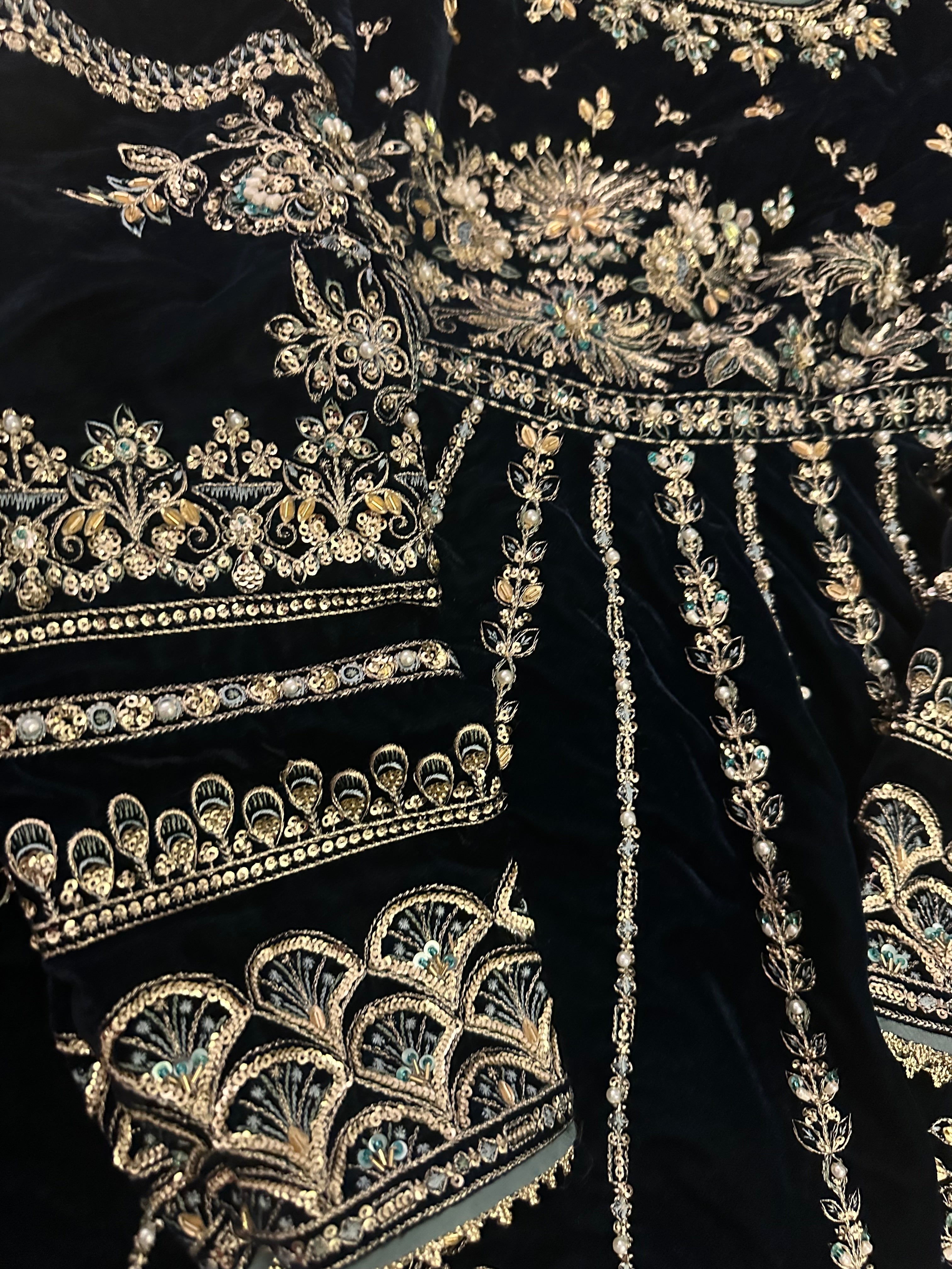 Nyra - lehza 3 piece size XS green sharara outfit