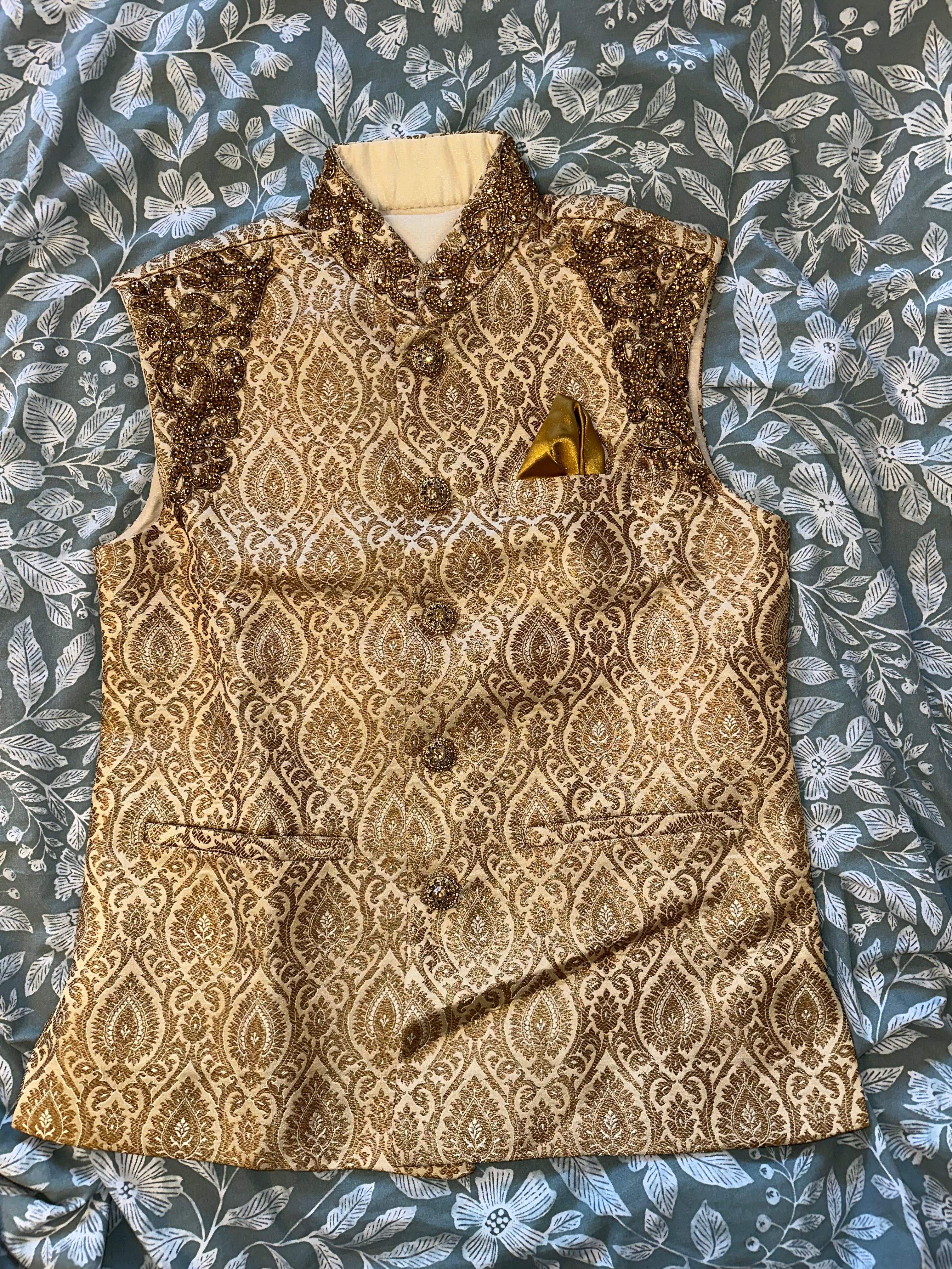 Regal 3-Piece Champagne Gold Men’s Festive Ensemble