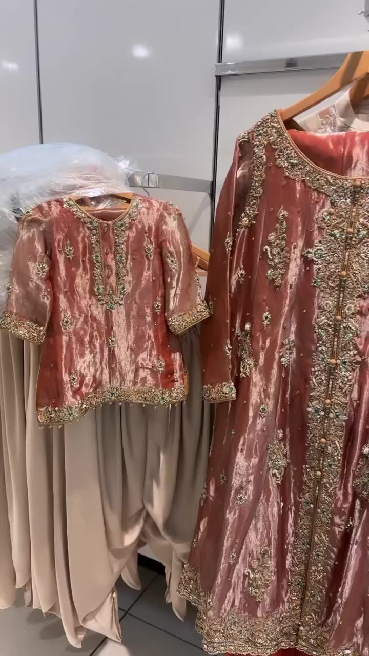 F5B61F36-F827-4F8D-B9C4-327BE94C50C2.mov