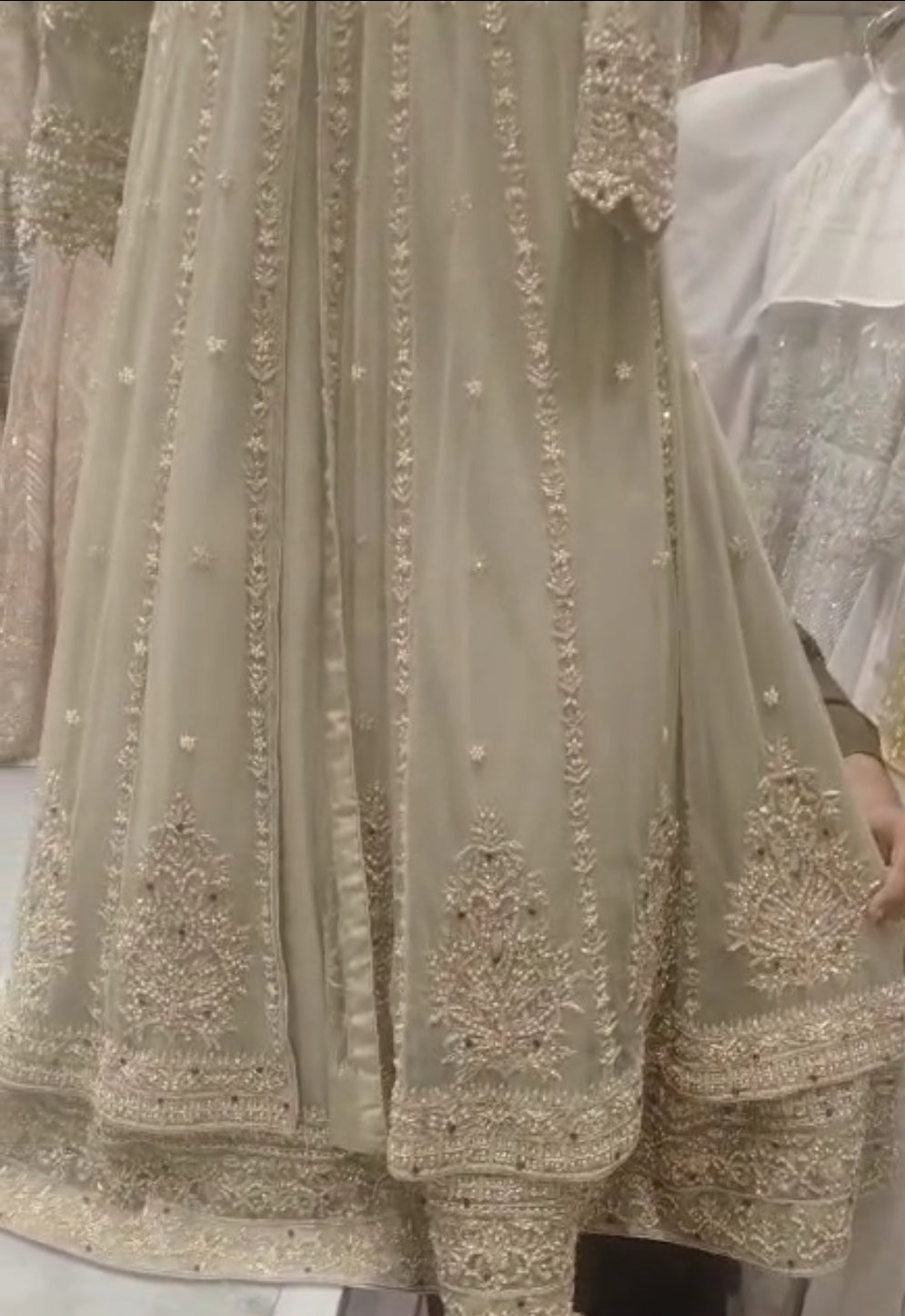 Embroidered outfit (Faiza Saqlain)